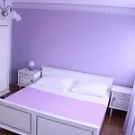 Mladena Split