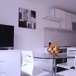 Mladena Split
