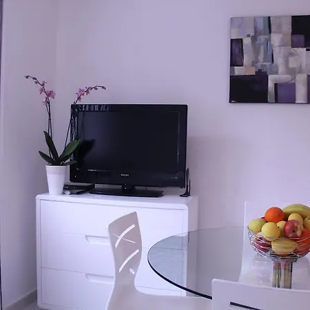 Apartment Mladena